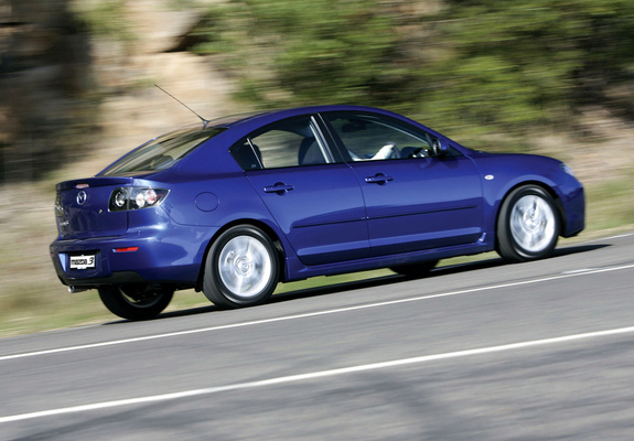 Images of Mazda3 Sedan AU-spec (BK2) 2006–09