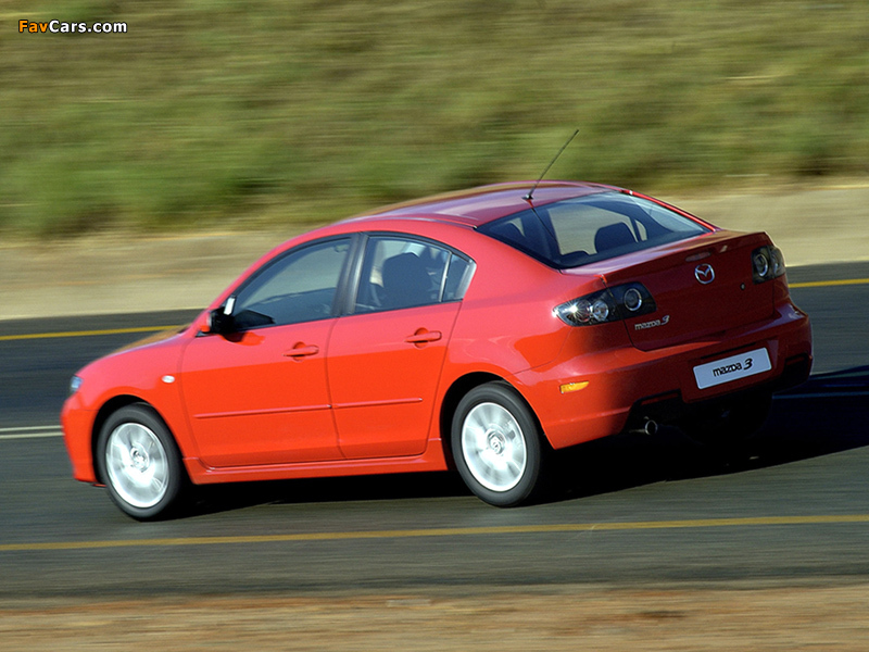 Images of Mazda3 Sport Sedan ZA-spec (BK2) 2006–09 (800 x 600)