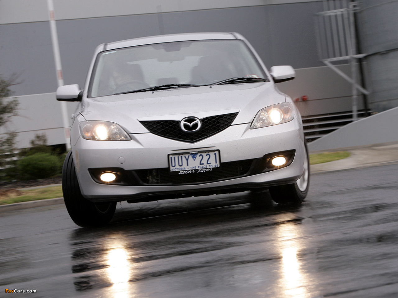 Images of Mazda3 Hatchback AU-spec (BK2) 2006–09 (1280 x 960)