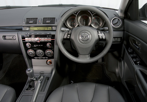 Images of Mazda3 Sport Hatchback UK-spec (BK2) 2006–09