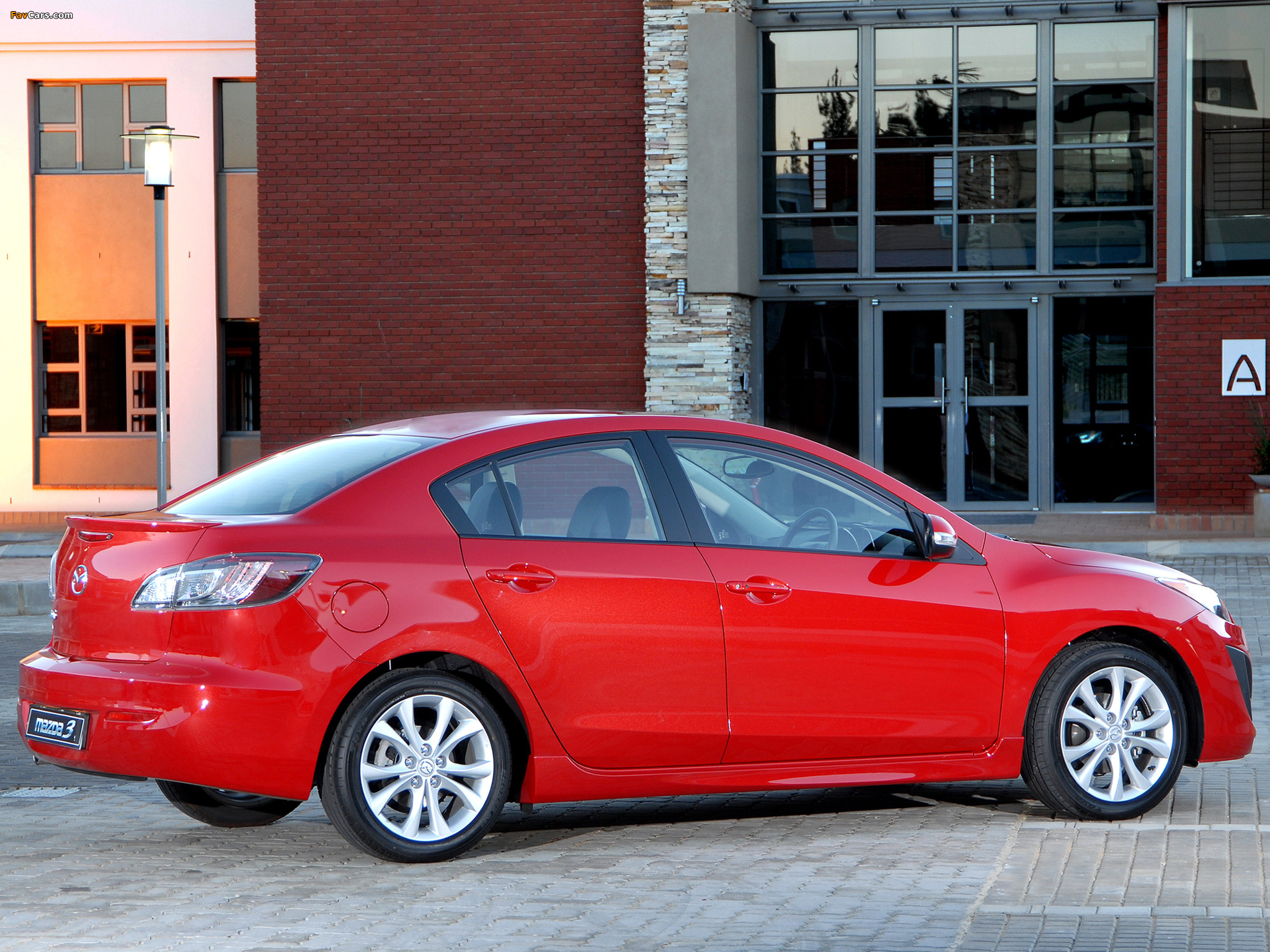Images of Mazda3 Sedan ZA-spec (BL) 2009–11 (2048 x 1536)