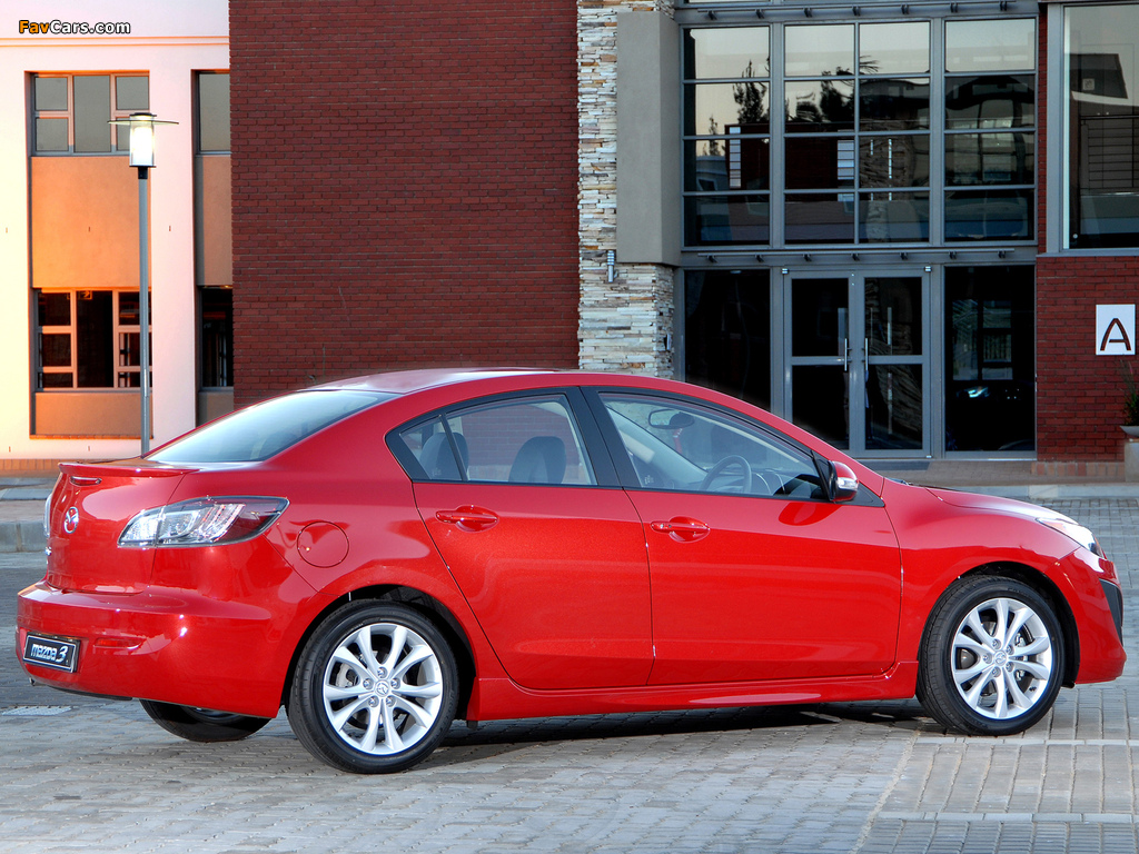 Images of Mazda3 Sedan ZA-spec (BL) 2009–11 (1024 x 768)