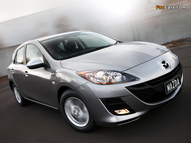 Images of Mazda3 Hatchback AU-spec (BL) 2009–11 (640 x 480)
