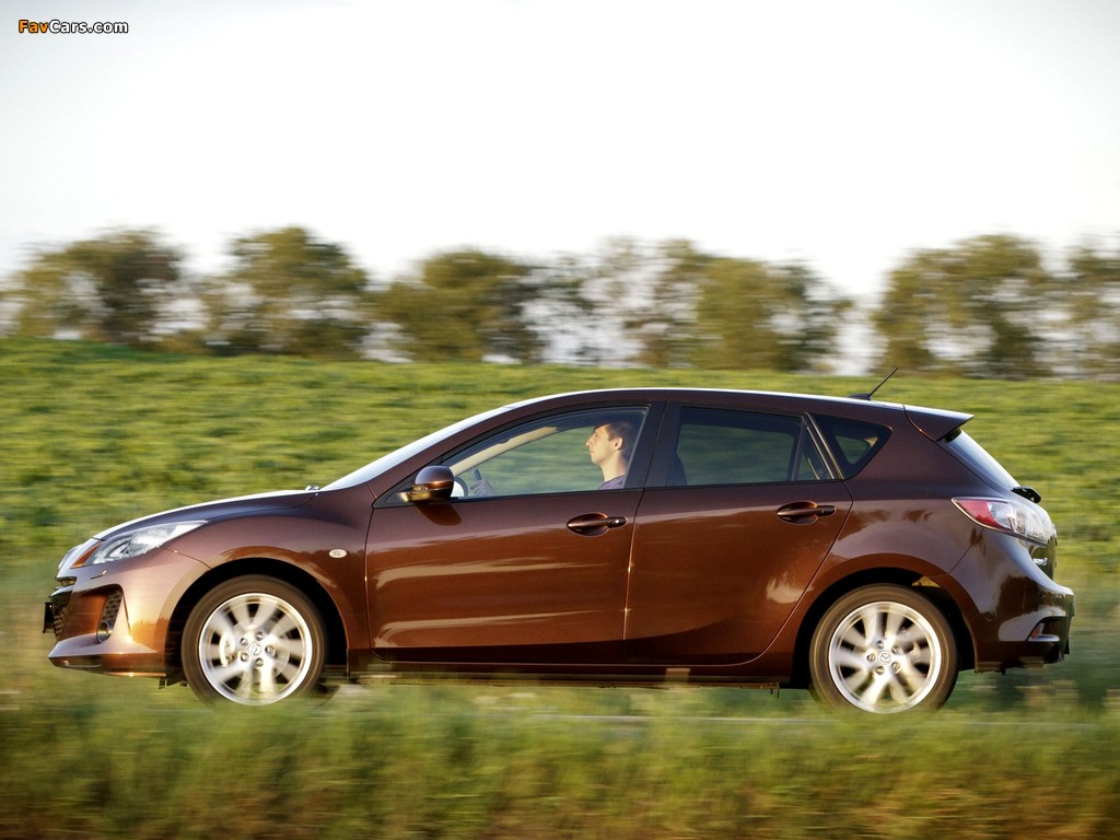 Images of Mazda3 Hatchback (BL2) 2011–13 (1024 x 768)
