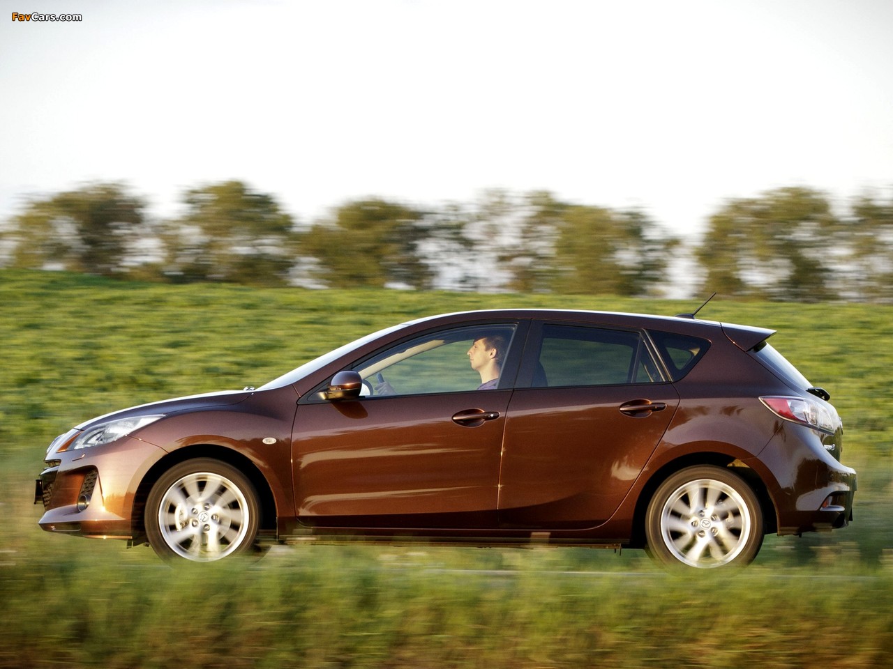Images of Mazda3 Hatchback (BL2) 2011–13 (1280 x 960)