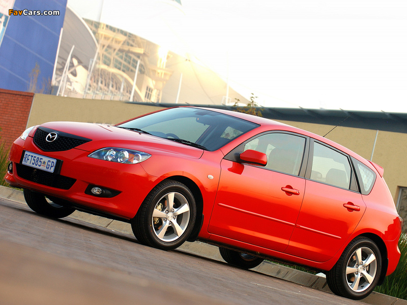 Mazda3 Hatchback ZA-spec 2003–06 photos (800 x 600)