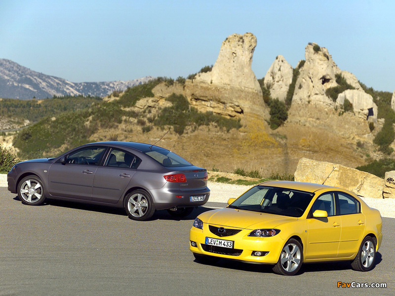 Mazda3 Sedan (BK) 2004–06 pictures (800 x 600)