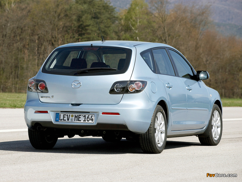 Mazda 3 Hatchback 2006–09 images (800 x 600)