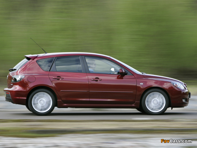 Mazda3 Sport Hatchback UK-spec (BK2) 2006–09 images (640 x 480)