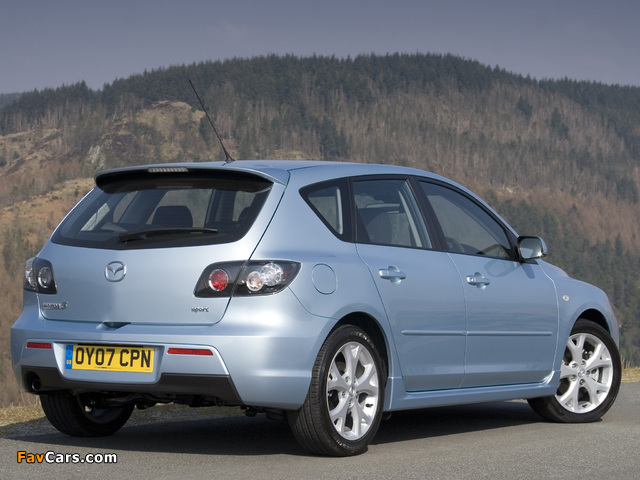 Mazda3 Sport Hatchback UK-spec (BK2) 2006–09 pictures (640 x 480)