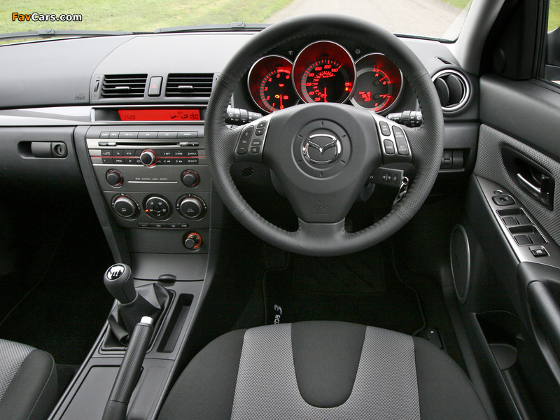 Mazda3 Sport Hatchback UK-spec (BK2) 2006–09 pictures (800 x 600)