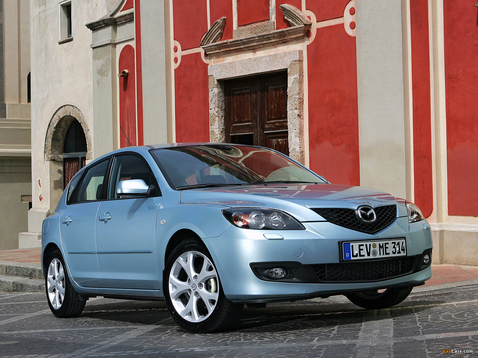 Mazda 3 Hatchback 2006–09 wallpapers (1600 x 1200)