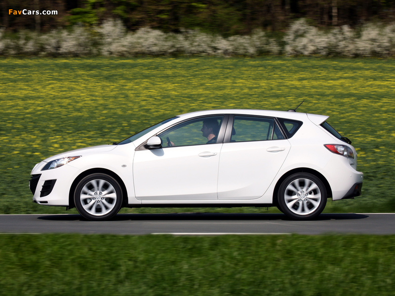 Mazda3 Hatchback i-stop (BL) 2009–11 photos (800 x 600)