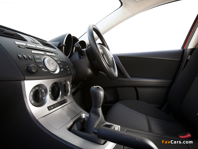 Mazda3 Hatchback AU-spec (BL) 2009–11 pictures (640 x 480)