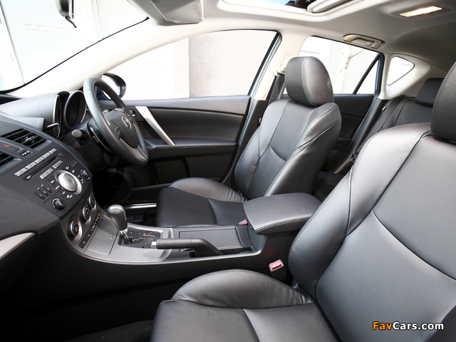 Mazda3 SP25 Hatchback (BL) 2009–11 pictures (640 x 480)