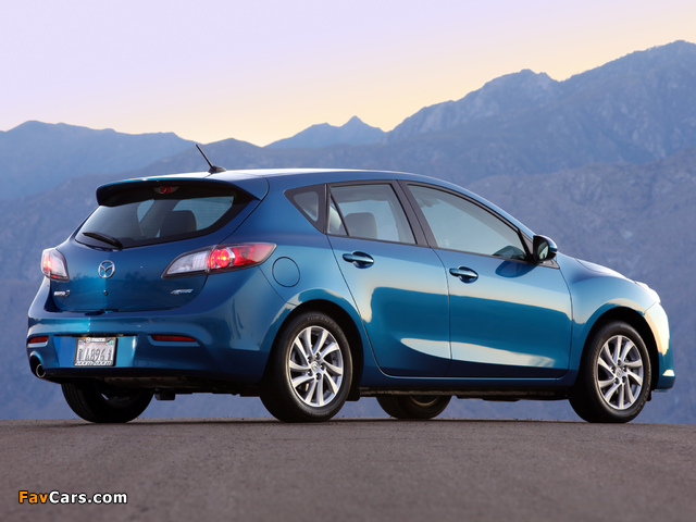 Mazda3 Hatchback US-spec (BL2) 2011–13 pictures (640 x 480)