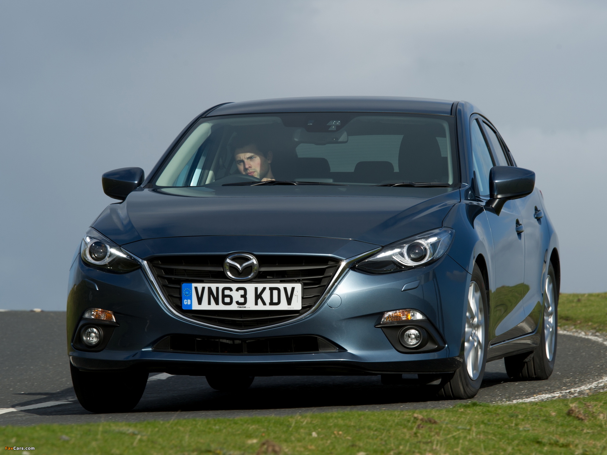 Mazda3 Hatchback UK-spec (BM) 2013 wallpapers (2048 x 1536)