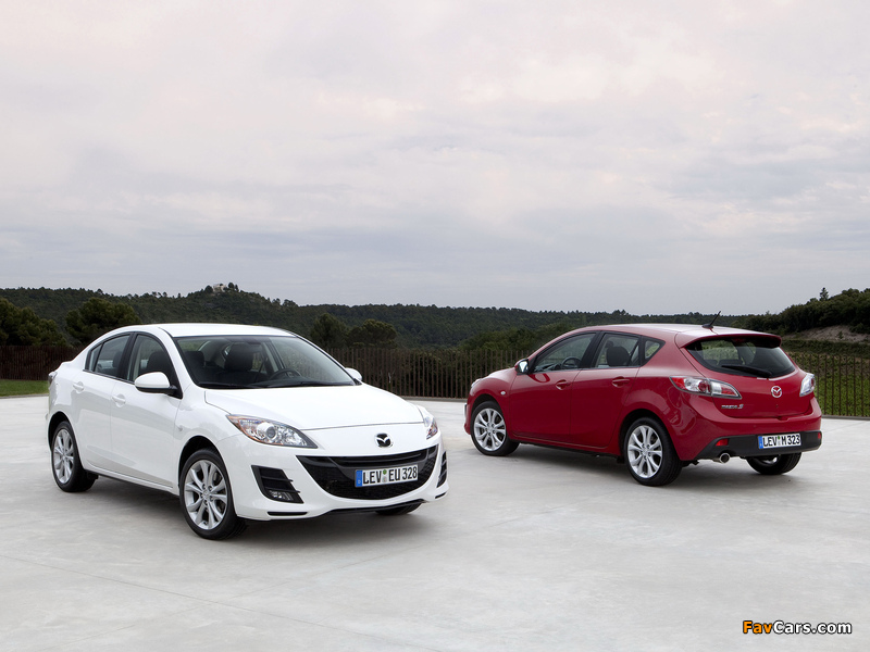 Mazda 3 photos (800 x 600)