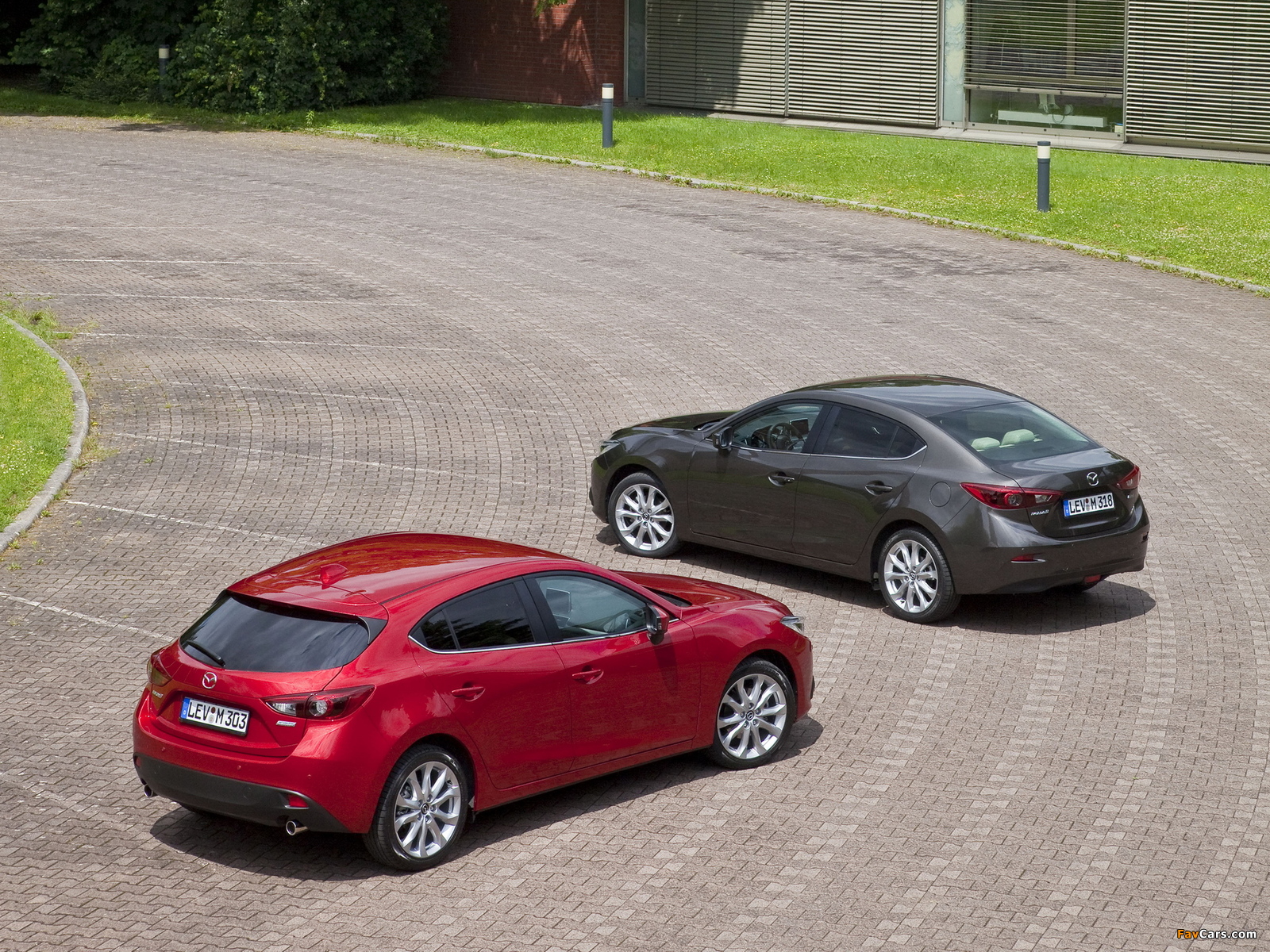 Mazda 3 pictures (1600 x 1200)