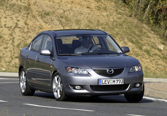 Photos of Mazda3 Sedan (BK) 2004–06