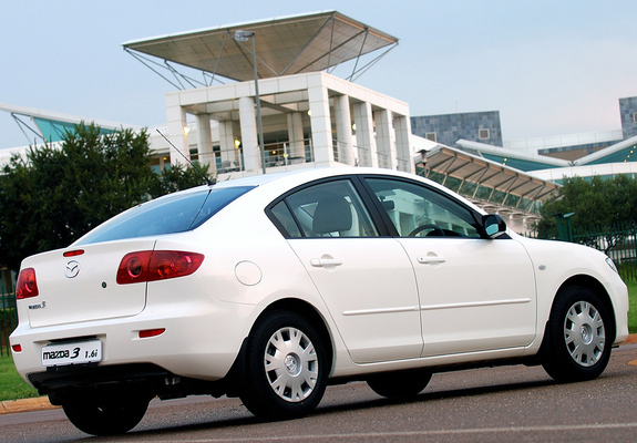 Photos of Mazda3 Sedan ZA-spec (BK) 2004–06