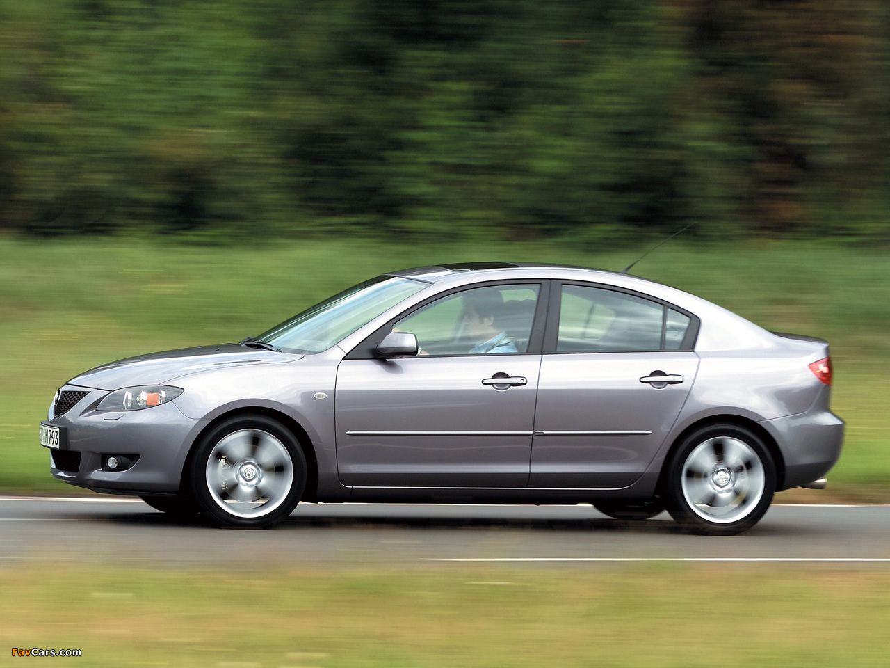 Photos of Mazda3 Sedan (BK) 2004–06 (1280 x 960)