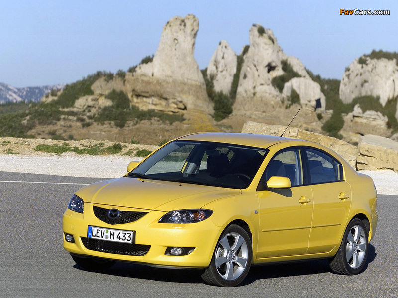 Photos of Mazda3 Sedan (BK) 2004–06 (800 x 600)