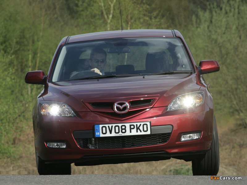 Photos of Mazda3 Sport Hatchback UK-spec (BK2) 2006–09 (800 x 600)