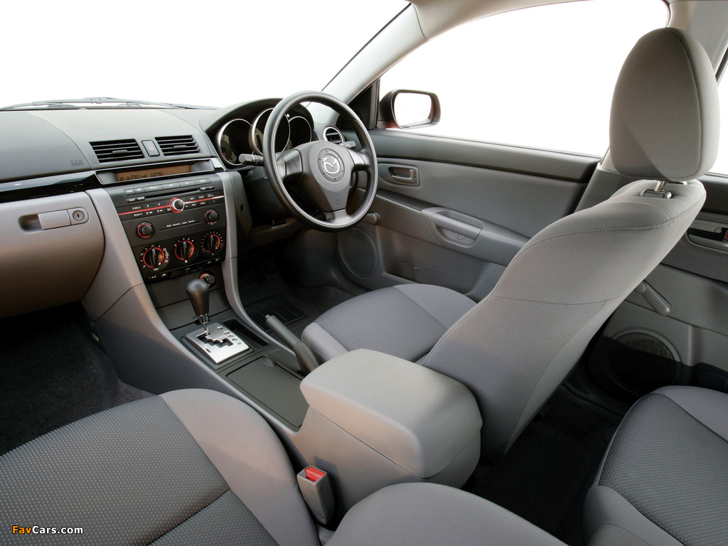 Photos of Mazda3 Hatchback AU-spec (BK2) 2006–09 (1024 x 768)