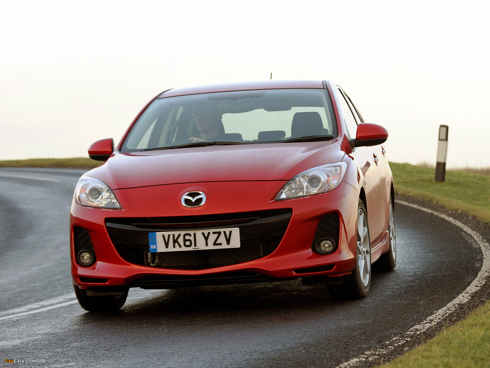 Photos of Mazda3 Hatchback UK-spec (BL2) 2011–13 (1600 x 1200)