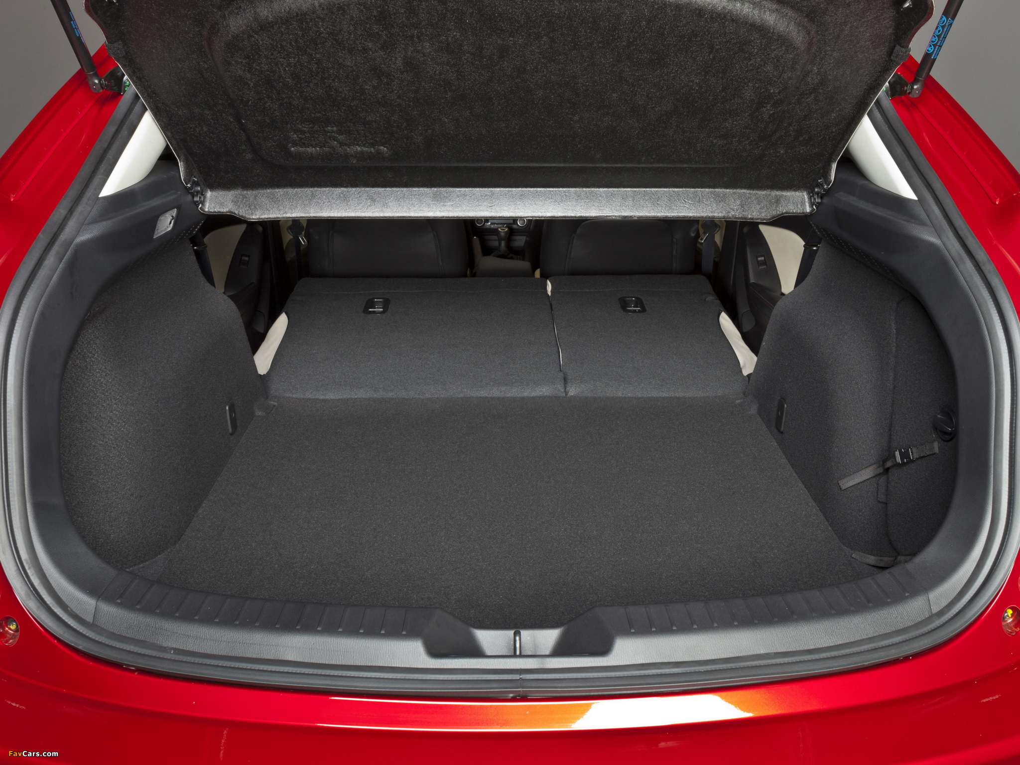 Photos of Mazda3 Hatchback (BM) 2013 (2048 x 1536)