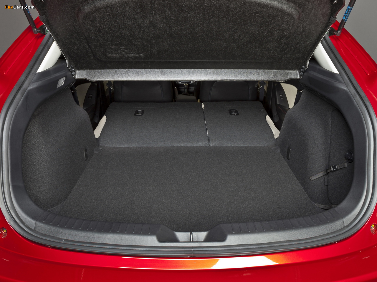 Photos of Mazda3 Hatchback (BM) 2013 (1280 x 960)