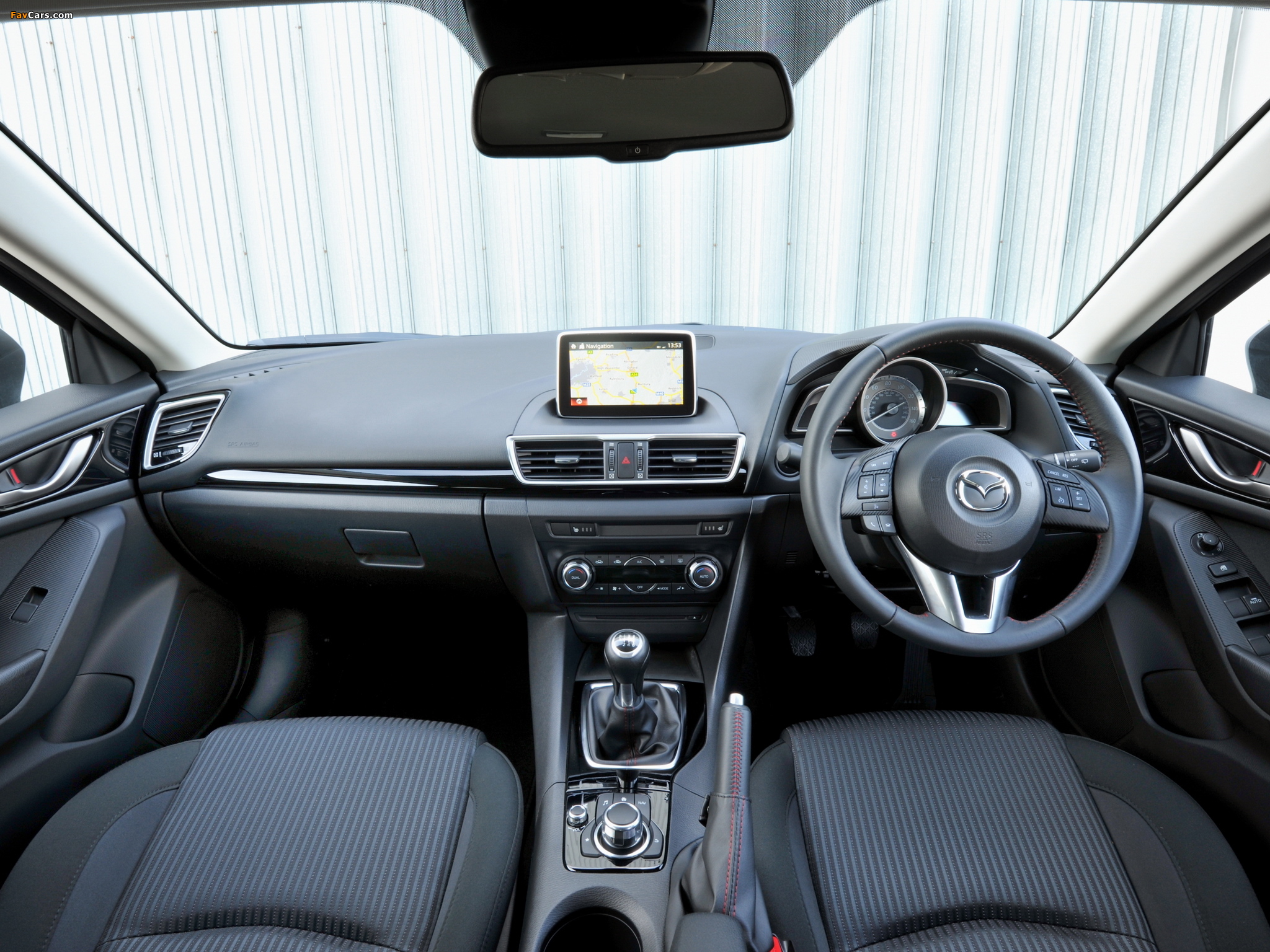 Photos of Mazda3 Hatchback UK-spec (BM) 2013 (2048 x 1536)