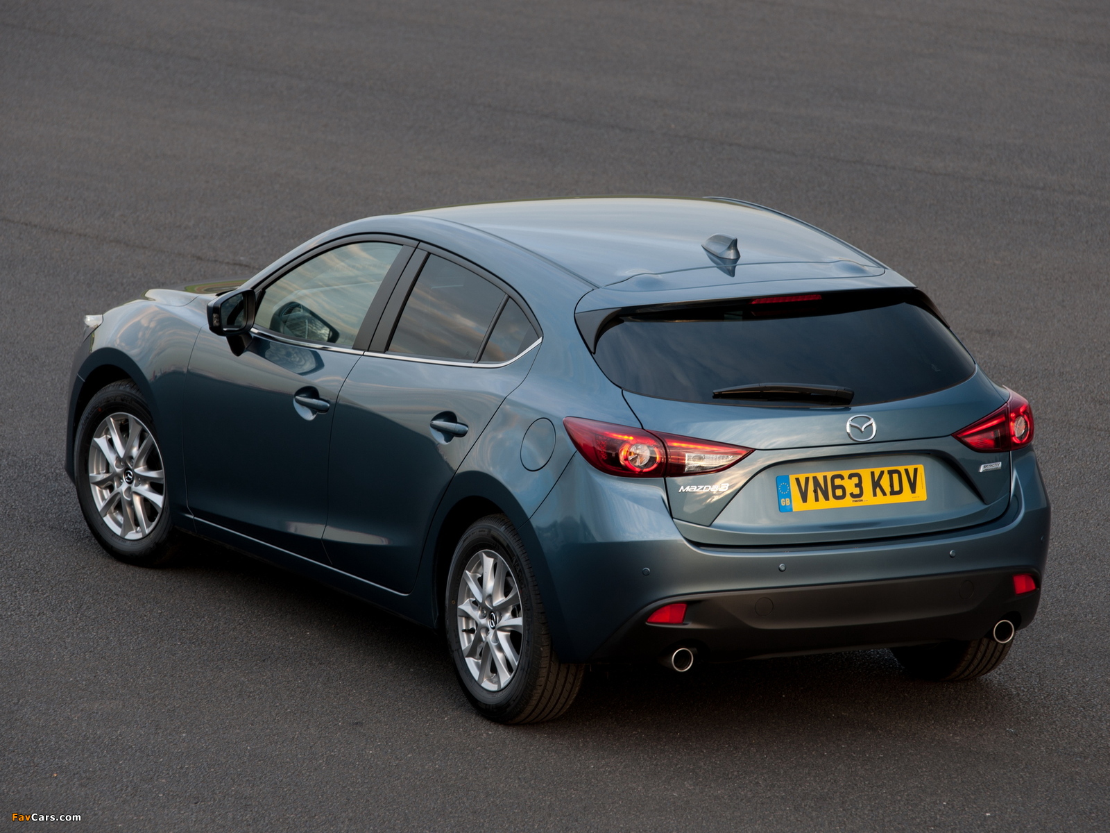 Photos of Mazda3 Hatchback UK-spec (BM) 2013 (1600 x 1200)