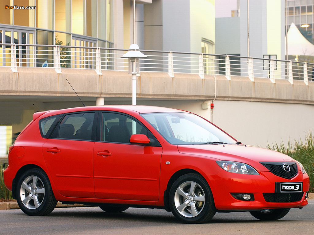 Pictures of Mazda3 Hatchback ZA-spec 2003–06 (1024 x 768)