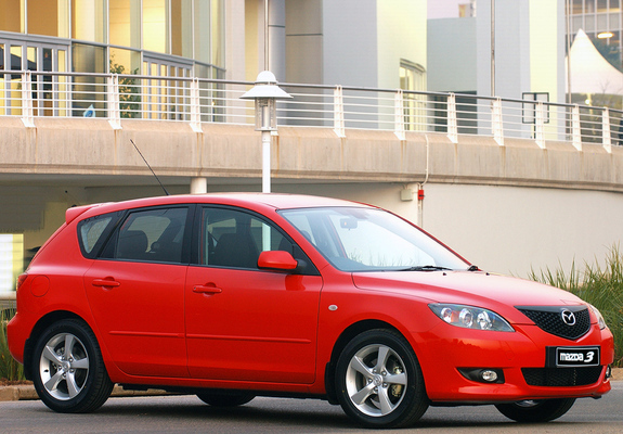 Pictures of Mazda3 Hatchback ZA-spec 2003–06
