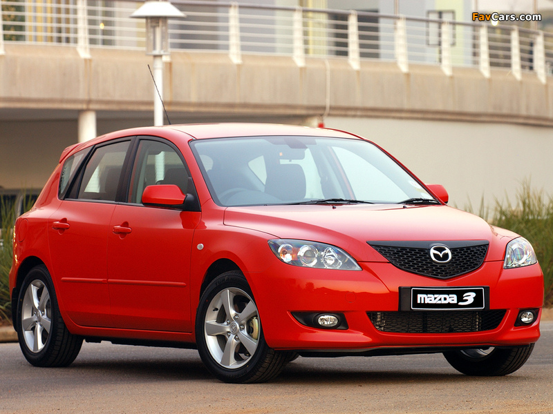 Pictures of Mazda3 Hatchback ZA-spec 2003–06 (800 x 600)