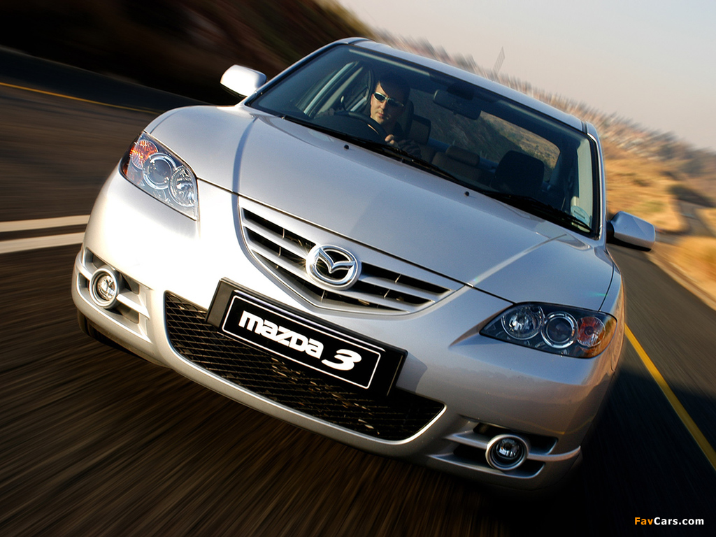 Pictures of Mazda3 Sport Sedan ZA-spec (BK) 2004–06 (1024 x 768)