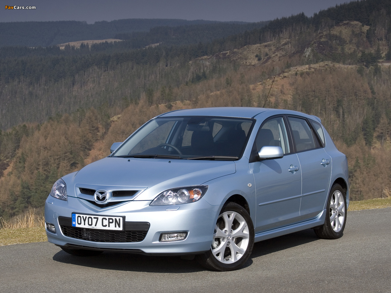 Pictures of Mazda3 Sport Hatchback UK-spec (BK2) 2006–09 (1280 x 960)