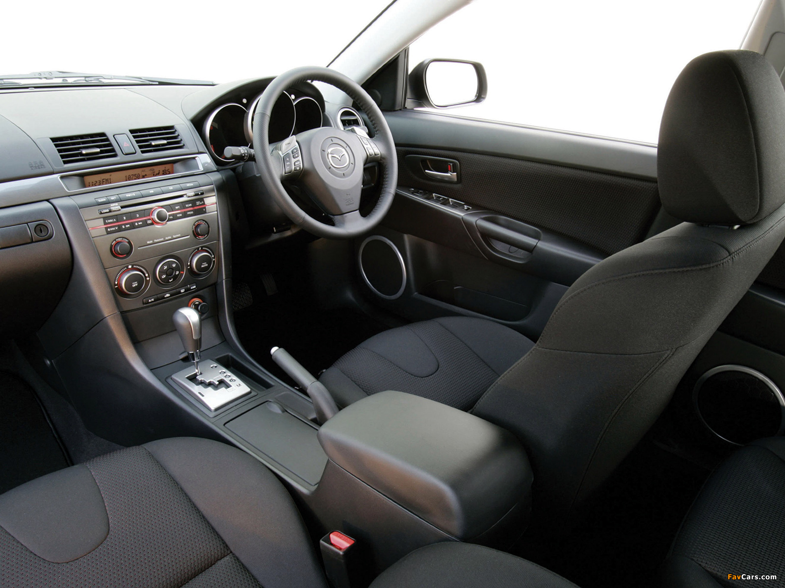 Pictures of Mazda3 Hatchback SP23 (BK2) 2006–09 (1600 x 1200)