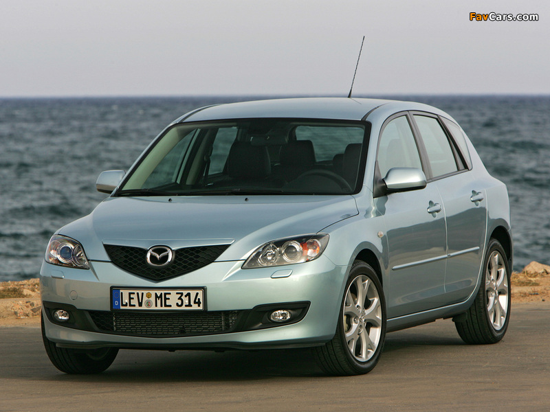 Pictures of Mazda 3 Hatchback 2006–09 (800 x 600)