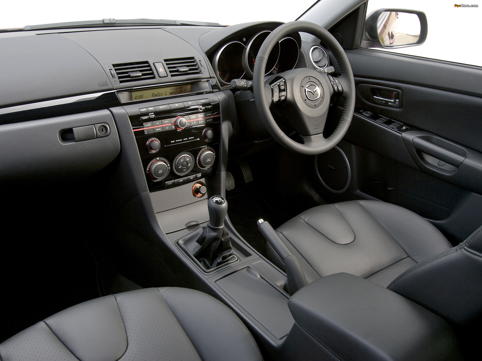 Pictures of Mazda3 Sport Hatchback UK-spec (BK2) 2006–09 (2048 x 1536)