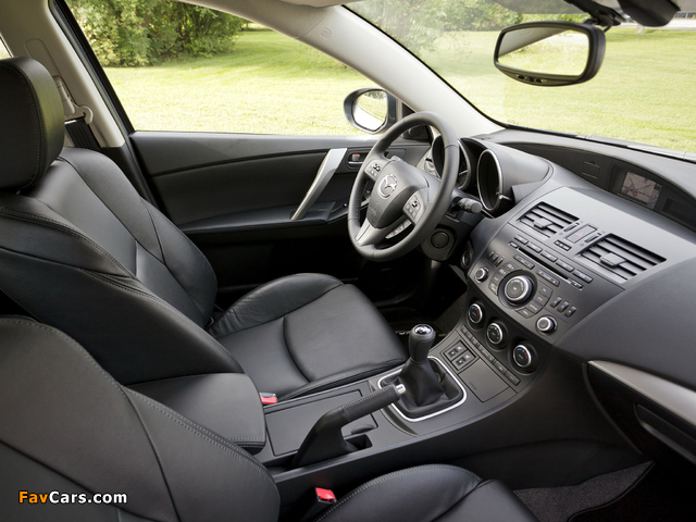 Pictures of Mazda3 Sedan (BL2) 2011–13 (640 x 480)