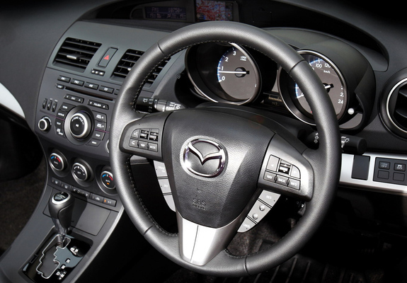 Pictures of Mazda3 Hatchback AU-spec (BL2) 2011–13