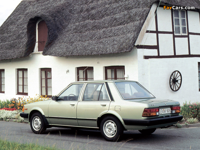 Mazda 323 Sedan (BD) 1980–86 wallpapers (640 x 480)