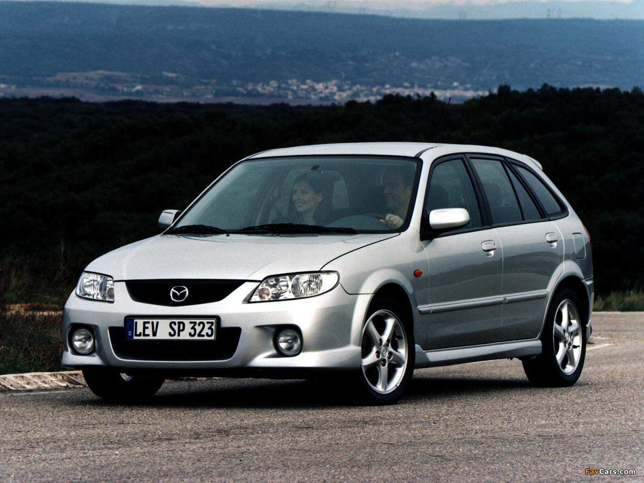 Mazda 323 F (BJ) 2000–03 wallpapers (1280 x 960)