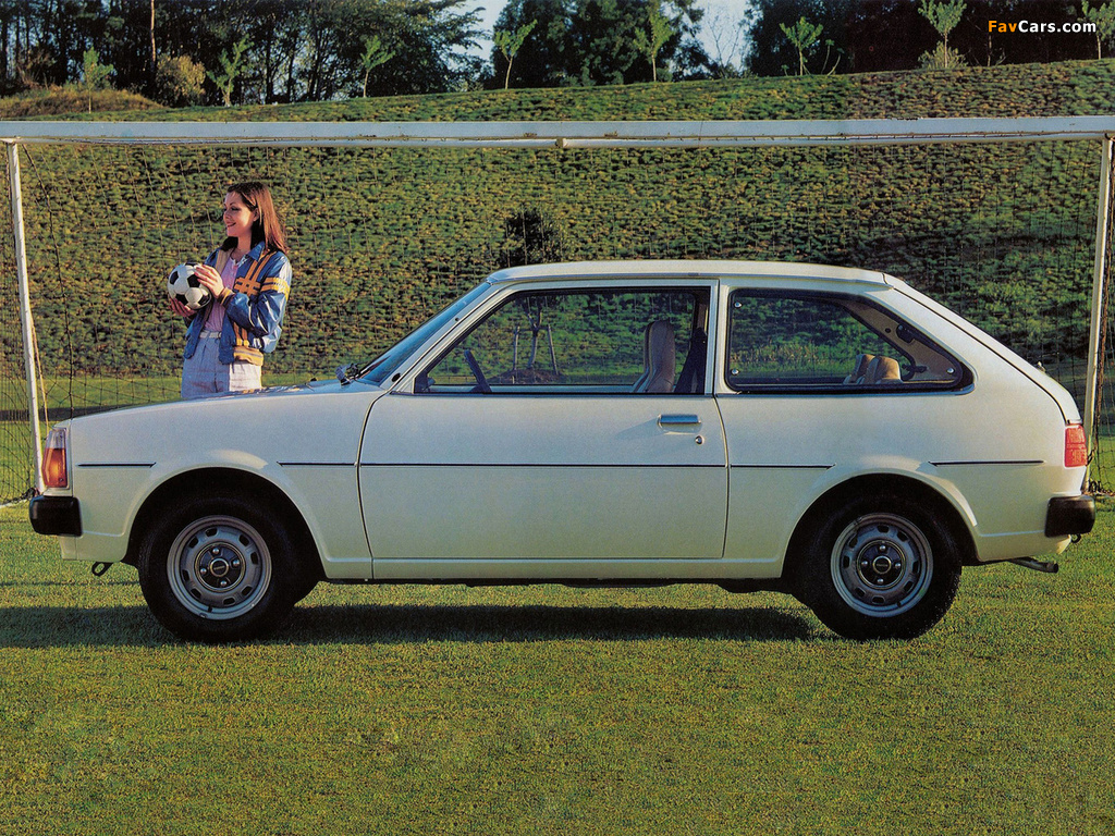 Photos of Mazda 323 3-door (FA) 1977–80 (1024 x 768)
