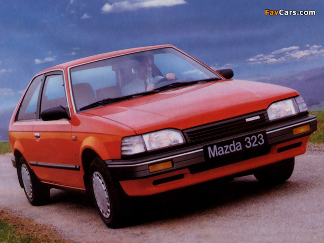 Photos of Mazda 323 3-door (BF) 1987–89 (640 x 480)