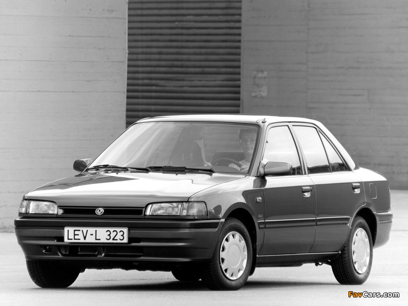 Photos of Mazda 323 Sedan (BG) 1989–94 (800 x 600)