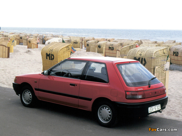 Pictures of Mazda 323 3-door (BG) 1989–94 (640 x 480)